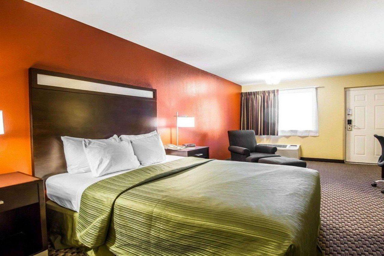 Quality Inn Holbrook Near Petrified Forest Buitenkant foto