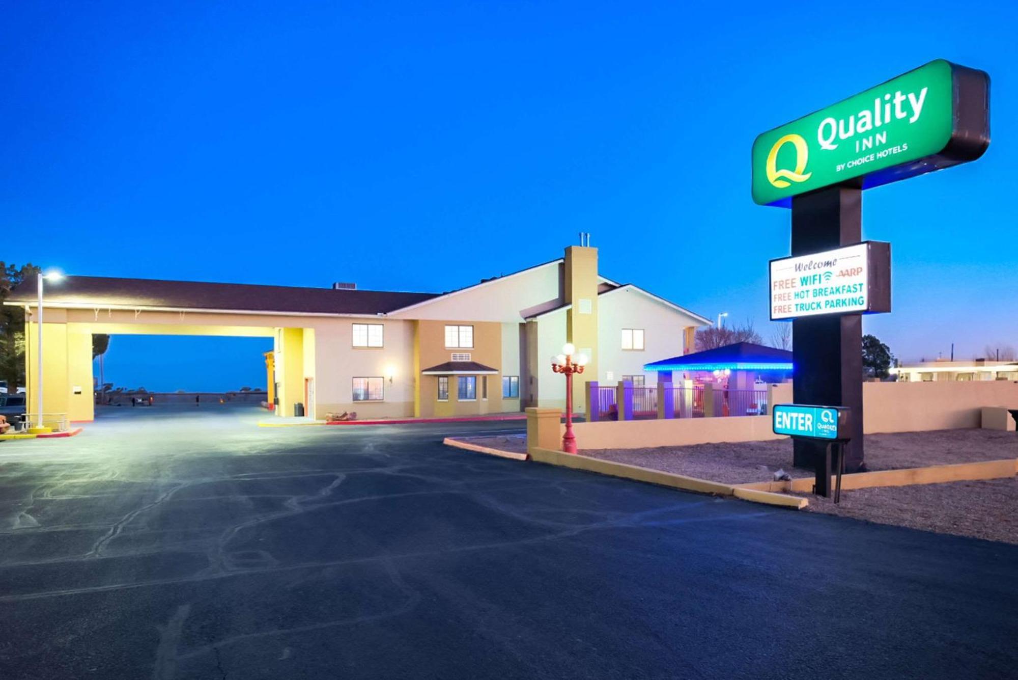 Quality Inn Holbrook Near Petrified Forest Buitenkant foto